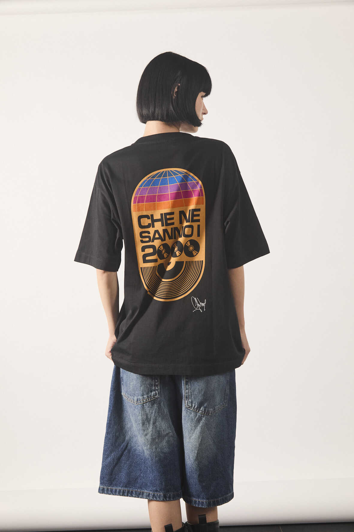 T-Shirt "CHE NE SANNO I 2000" NERO