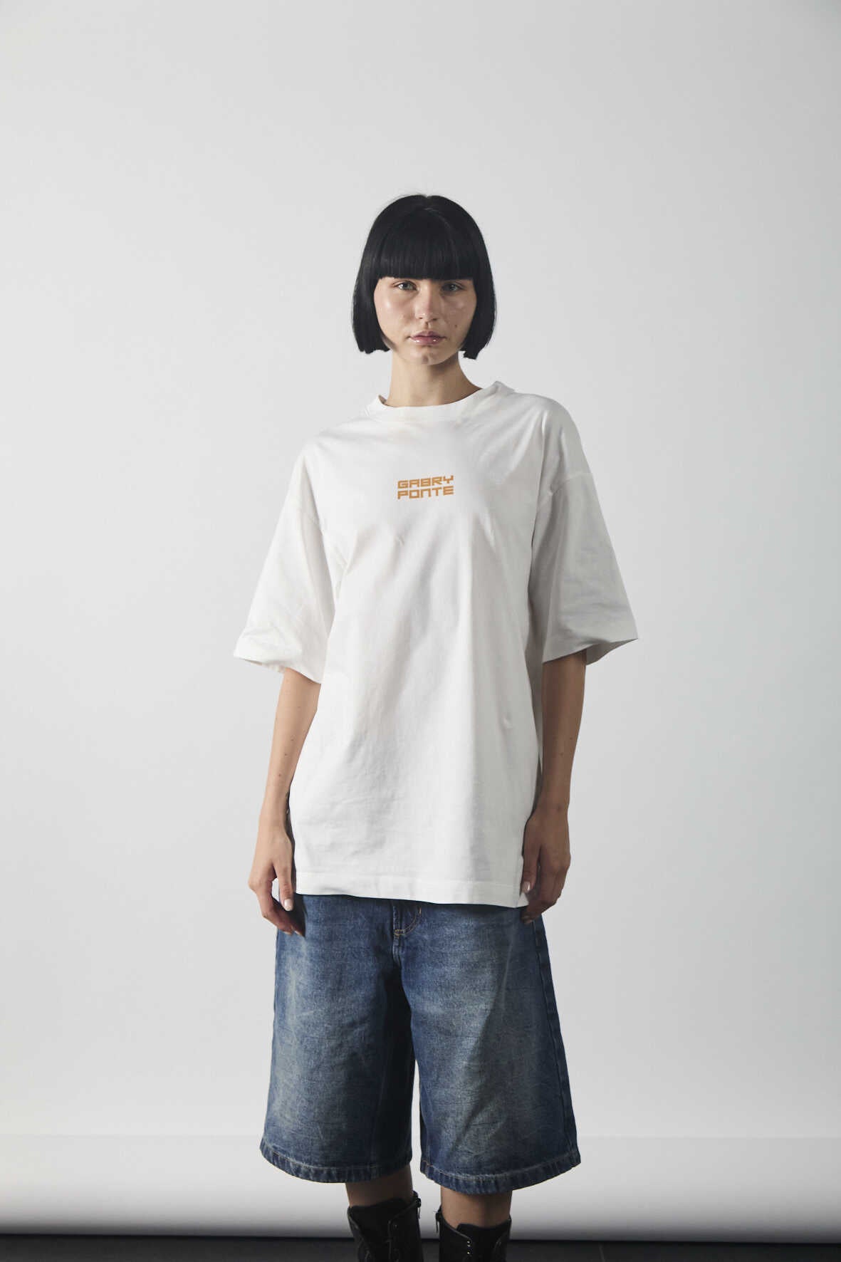 T-Shirt "CHE NE SANNO I 2000" PANNA