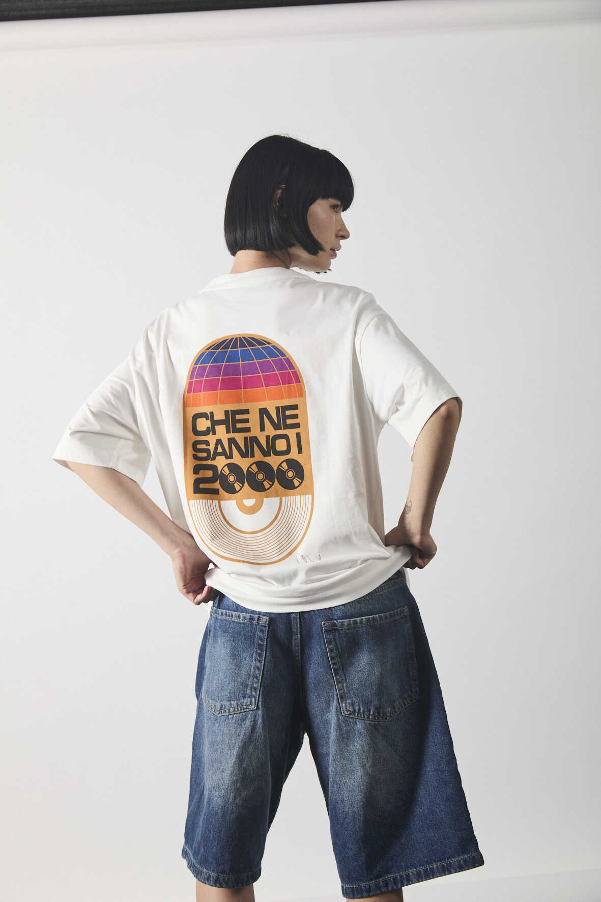 T-Shirt "CHE NE SANNO I 2000" PANNA