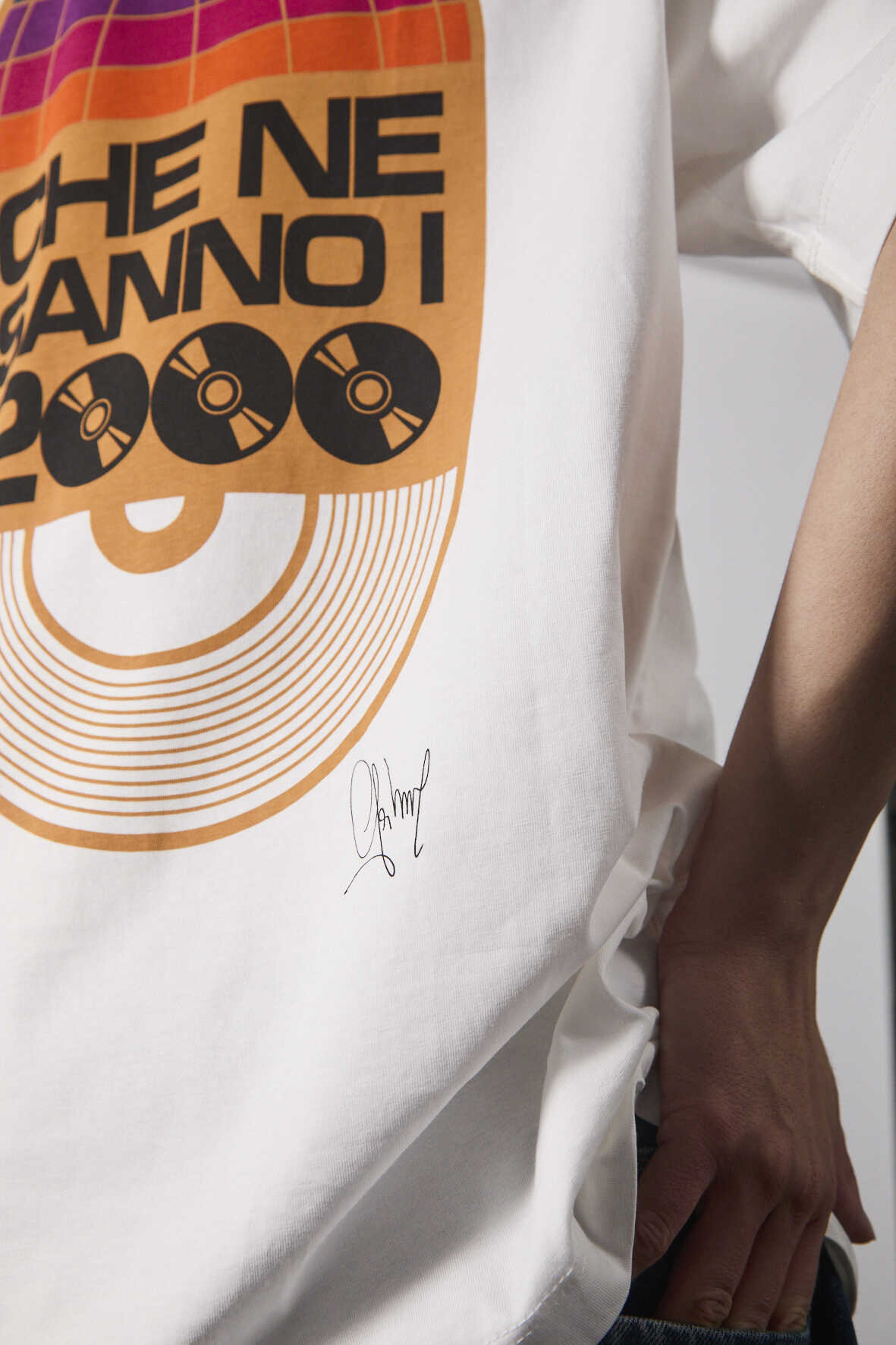 T-Shirt "CHE NE SANNO I 2000" PANNA